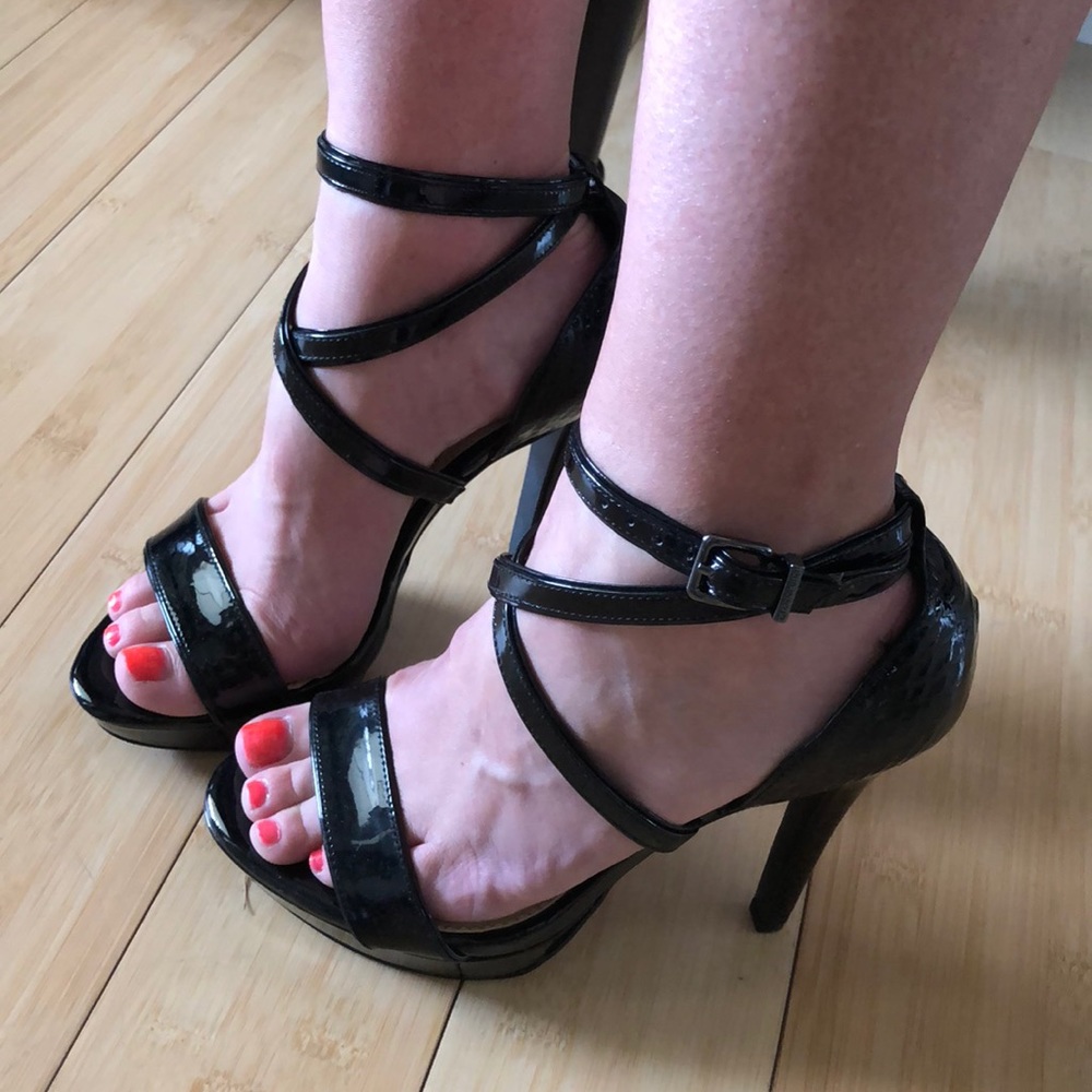 Gianni Bini heels